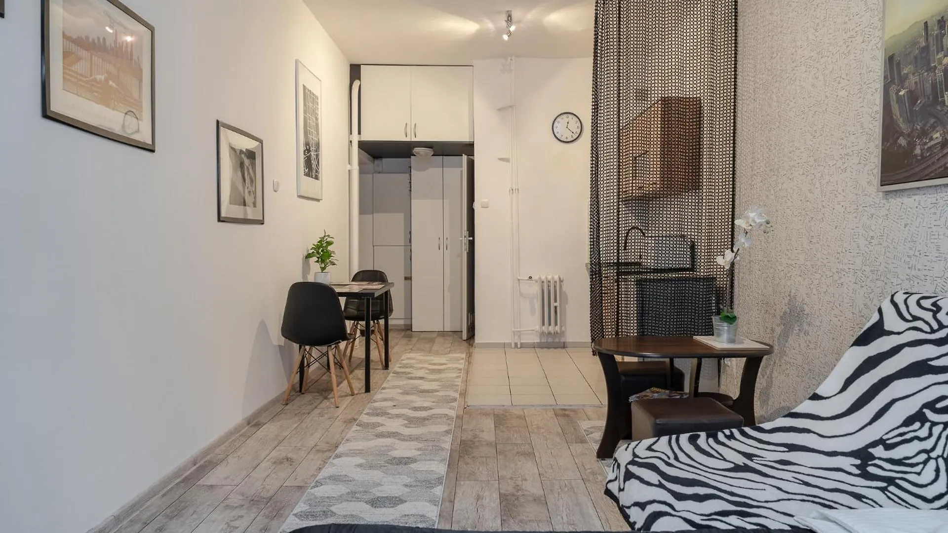 Rentplanet - Apartamenty Stare Miasto Wroclaw