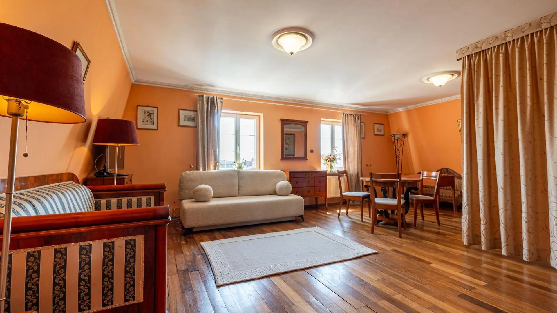 Daire Rentplanet - Apartamenty Stare Miasto Wroclaw Polonya